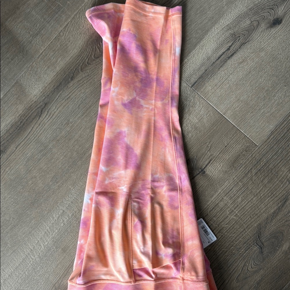 Athleta Salutation stash pocket II Capri NWT - Picture 7 of 8